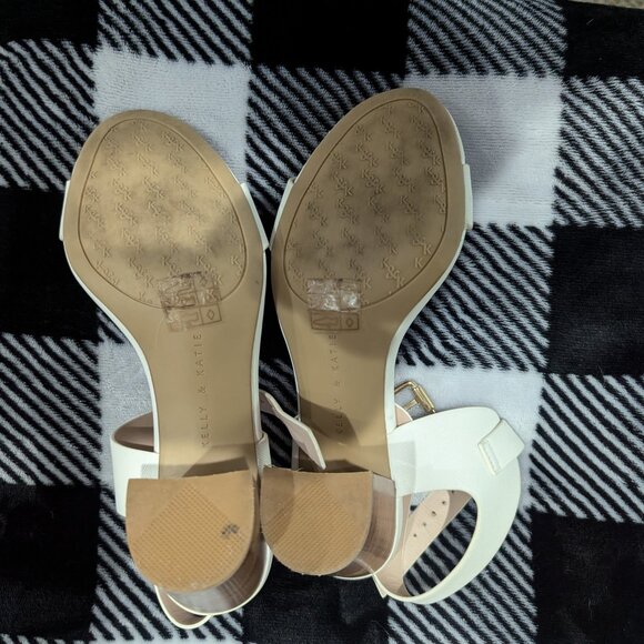 Kate & Kelly Block Heel 3 inch White Sandal Size 8 1/2 M - Picture 5 of 5